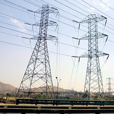 El ministro de Energía y Minas, Guillermo Shinno, señaló que el Gobierno busca avanzar en la conexión eléctrica con Chile, una iniciativa que contempla una línea de 500 kV y 1,000 MW de capacidad. (Imagen: Archivo GEC)