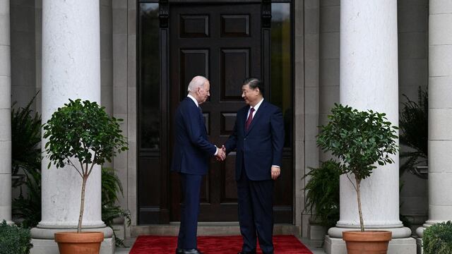 Biden y Xi abogan por reducir tensiones en esperada cumbre en EE.UU.