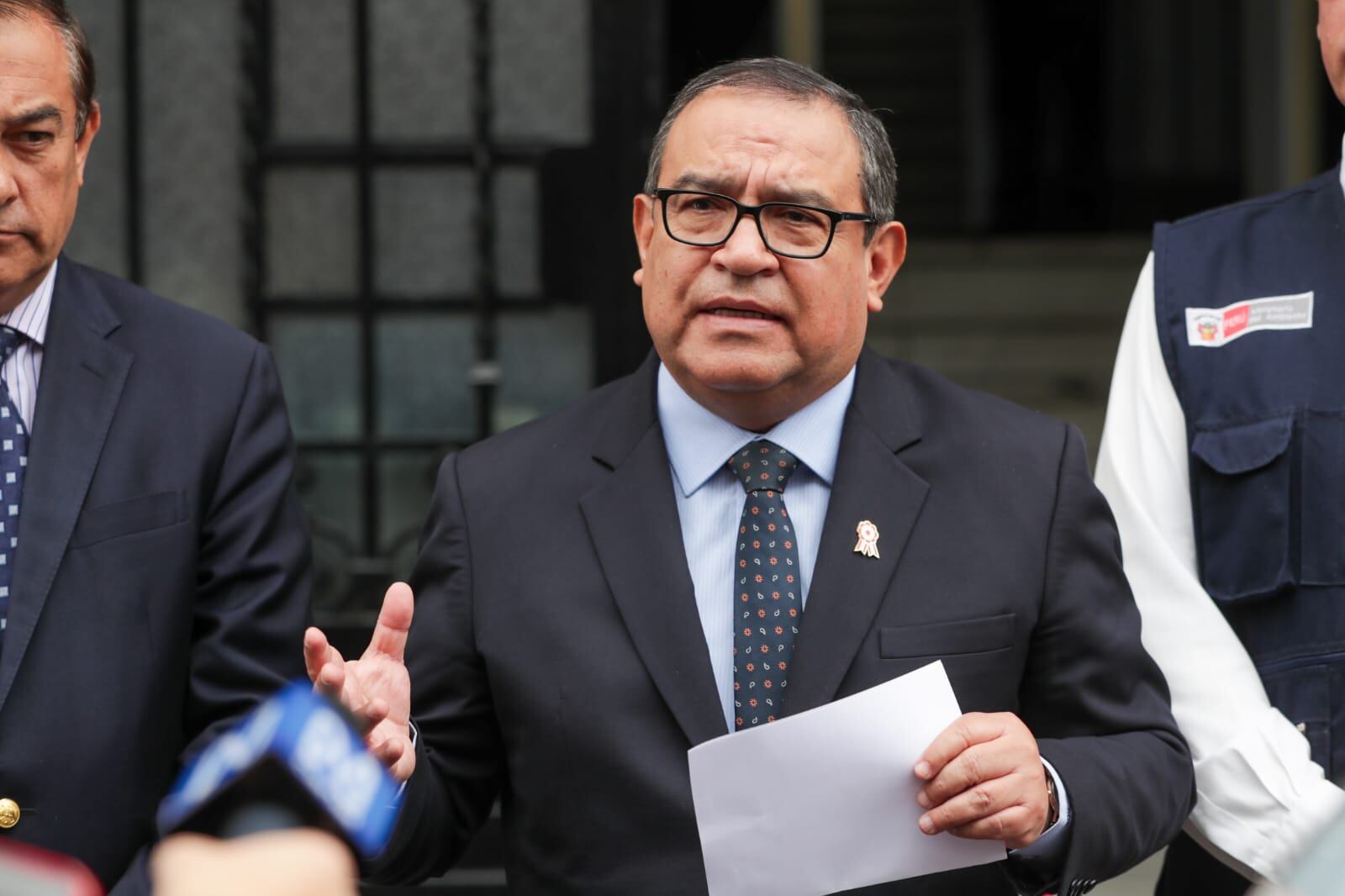 Alberto Otárola reiteró que el Gobierno adopta medidas preventivas ante El Niño global. Foto: PCM