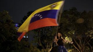 Oposición venezolana logra mayoría en parlamento y rompe hegemonía chavista tras 16 años