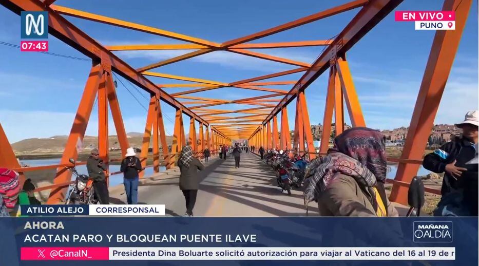La región Puno amaneció con bloqueos en distintas carreteras como parte del paro nacional convocado por gremios sindicales y organizaciones sociales. Foto: Captura Canal N.