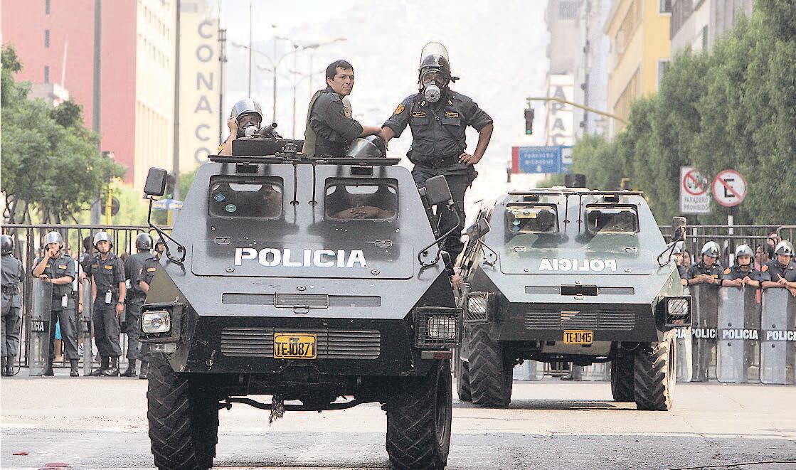 8 de enero del 2009. Hace 15 años. Huelgas dejan pérdidas por S/. 70 mlls. Cierres, marchas y obras son motivo de millonarias pérdidas.