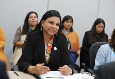 Ministra Galdo a favor de discutir posible privatización de Corpac