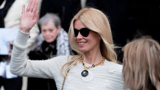 Claudia Schiffer, la “top” discreta cumple 50 años 