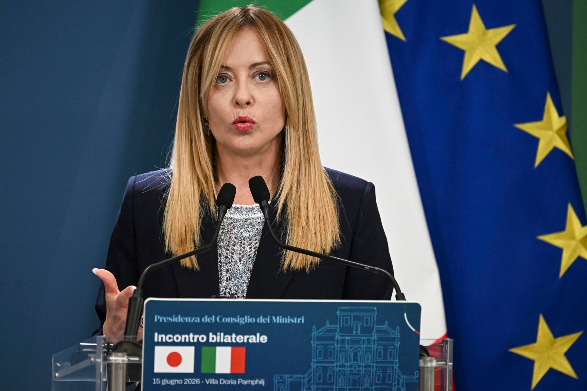 La República Italiana reintroduce controles fronterizos para los ciudadanos no europeos tras la crisis de migrantes en Ceuta, lo cual implicará un control más riguroso al llegar al país europeo. (EFE/EPA/Riccardo Antimiani).