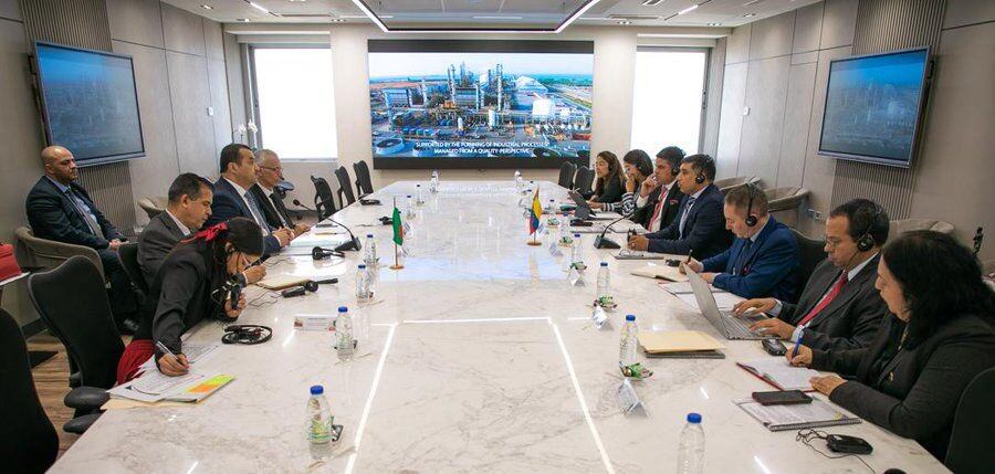 Durante ese mismo mes, ambos Gobiernos suscribieron en Caracas una docena de acuerdos que, además del sector aéreo, incluyen cooperación en materia energética. (Foto;: @TellecheaRuiz)