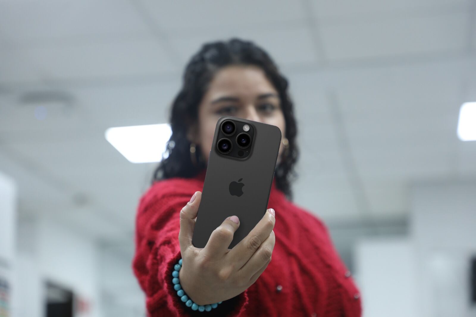 Virginia Nakagawa aconseja al MTC para evitar gran cantidad de dispositivos retenidos por Aduanas. Foto: GEC