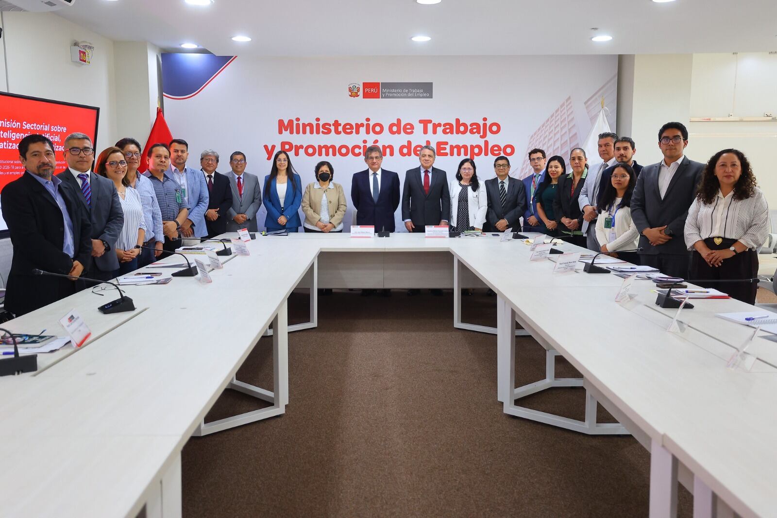 El MTPE instaló una comisión sectorial que analizará el impacto el impacto de la inteligencia artificial. Foto: MTPE