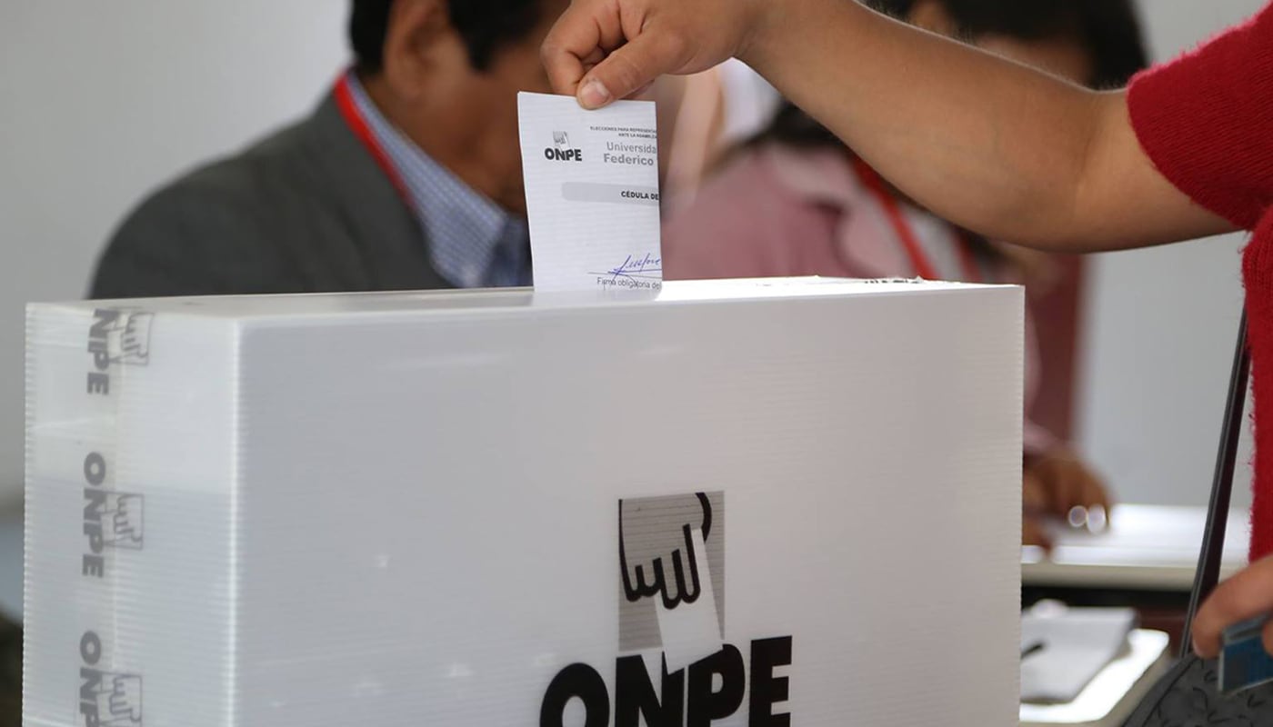 Las elecciones 2026 presentan un mayor nivel de complejidad, ya que los ciudadanos deberán emitir su voto en cinco elecciones simultáneas. | Foto: Andina