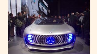 Mercedes Benz F 015, el auto del futuro que no necesita conductor