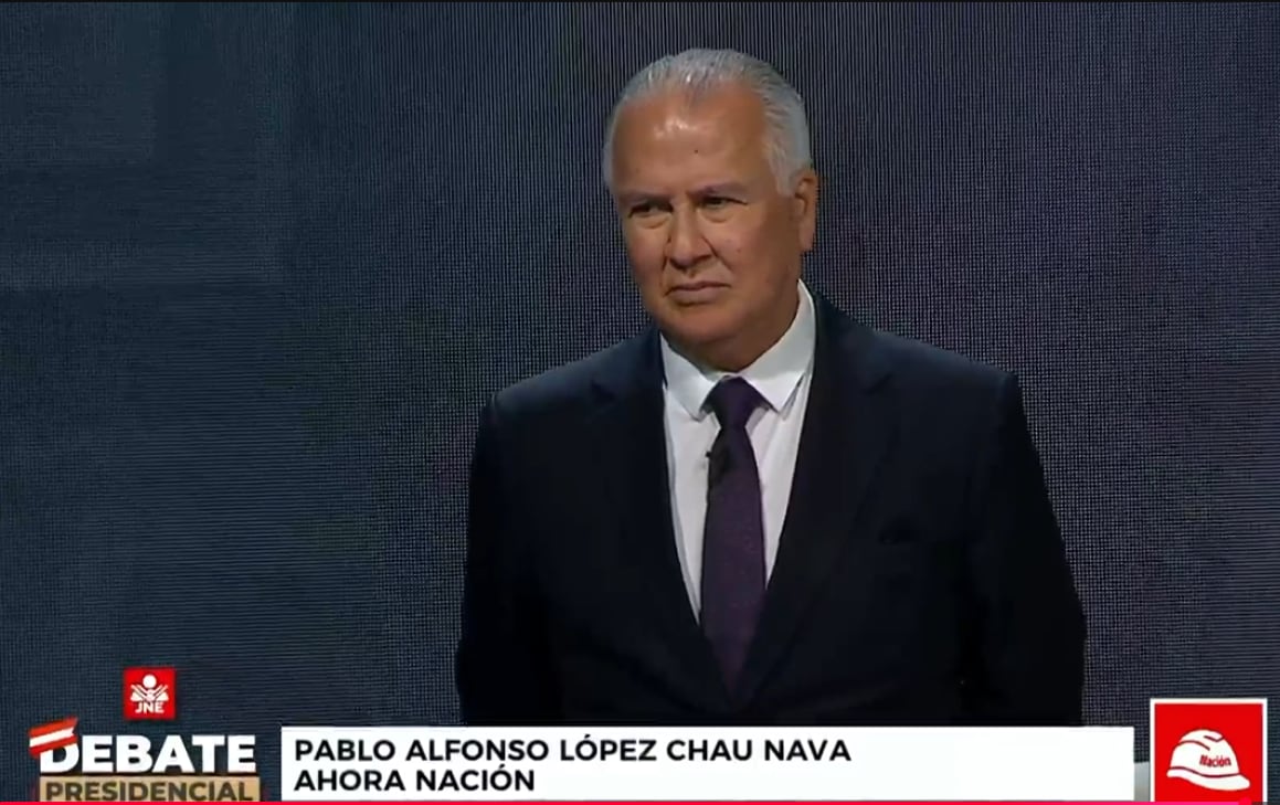 López Chau propuso reformar la Policía, crear un sistema anticorrupción autónomo y becar a estudiantes de alto rendimiento en el extranjero. Foto: Captura TV.