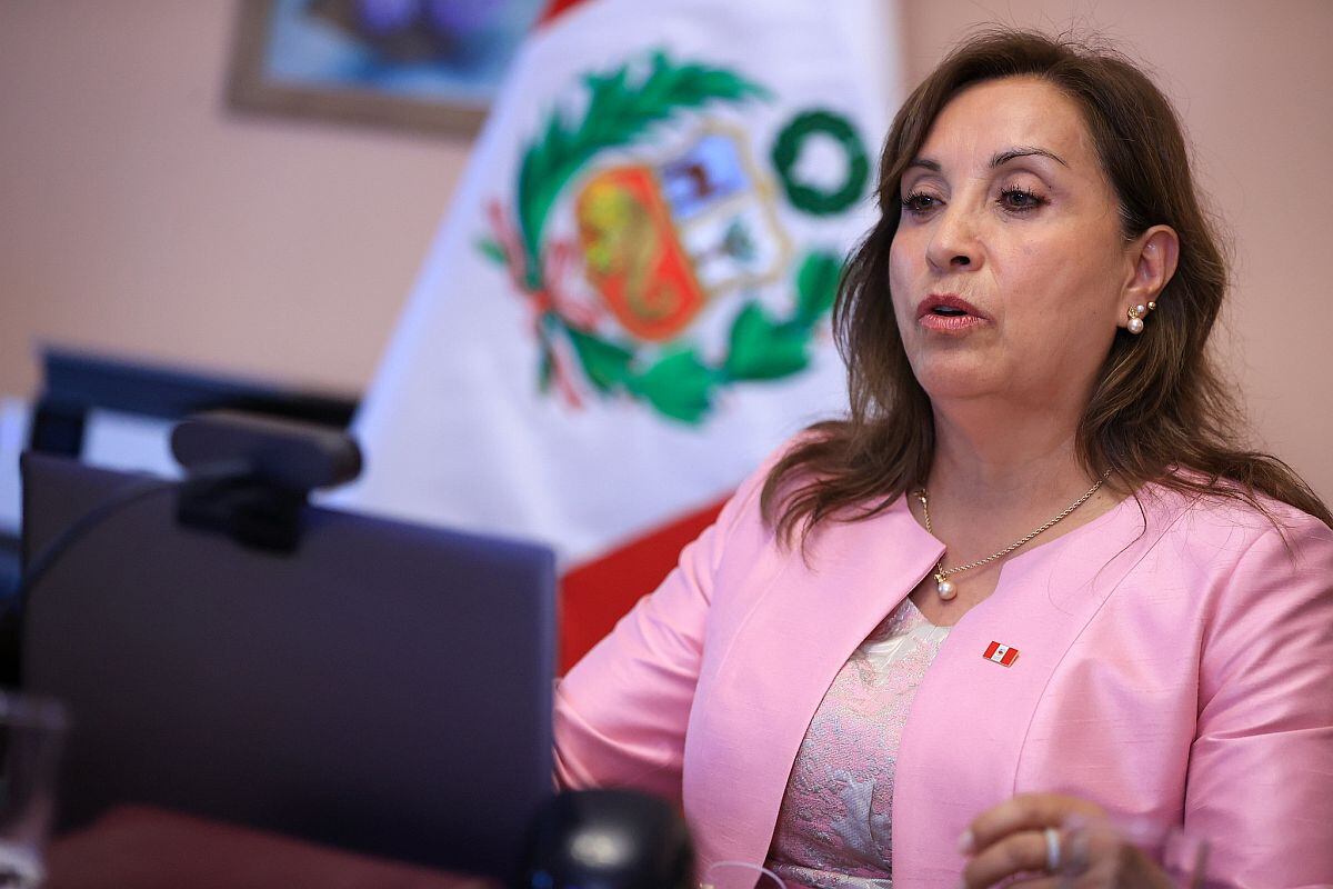 La jefa del Estado Dina Bolaurte expresó sus condolencias a las familias de los dos connacionales fallecidos en Israel por ataques del grupo islamista Hamás. (Foto: Presidencia)