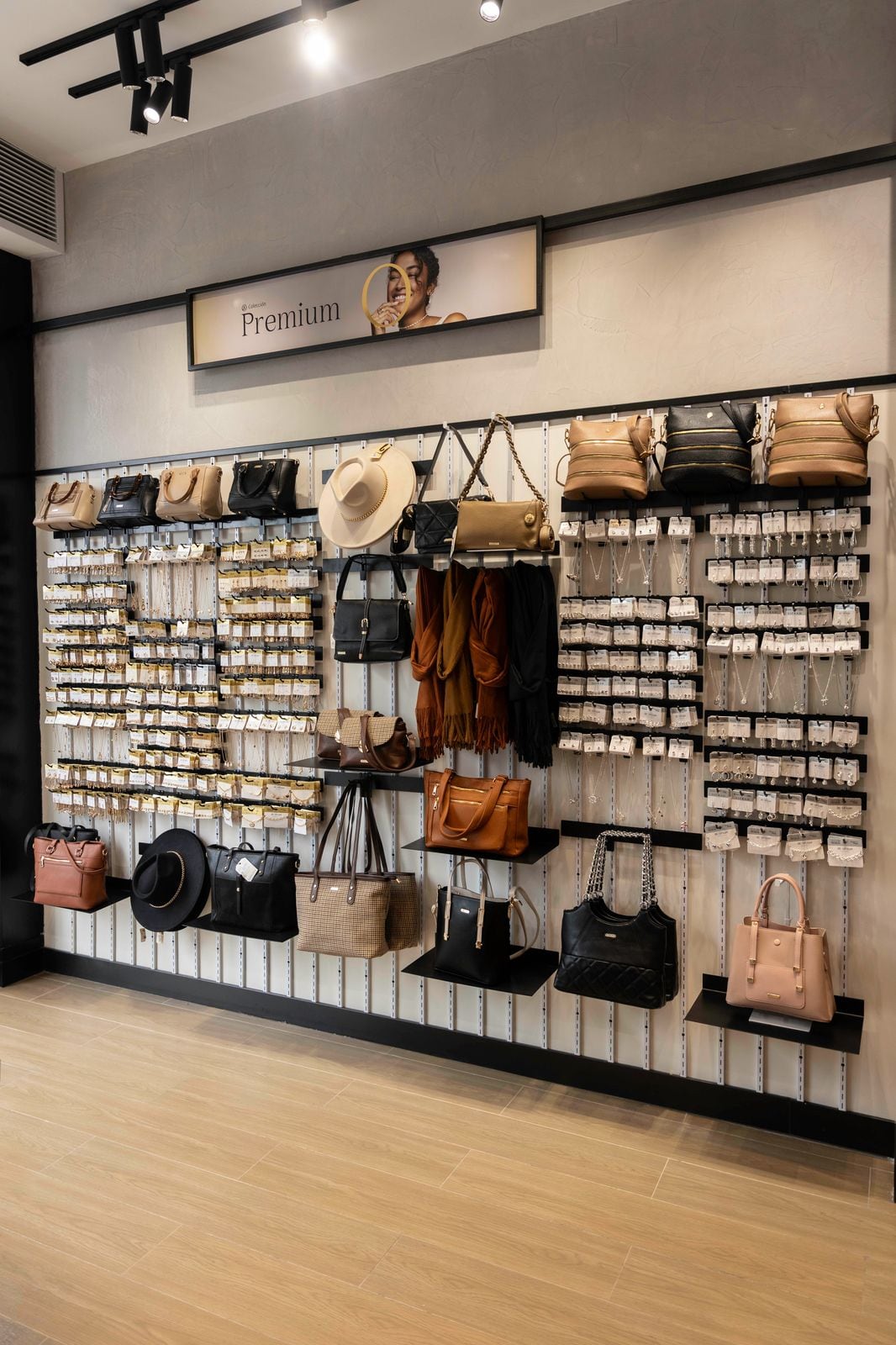 Conoce más sobre las proyecciones de la tienda Sifrah para este 2025. Foto: Difusión.