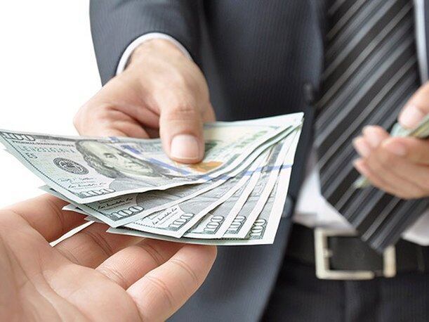 La SBS advirtió que vienen operando en el país esquemas de captación de dinero sin contar con autorización de la institución. (Foto: Andina)