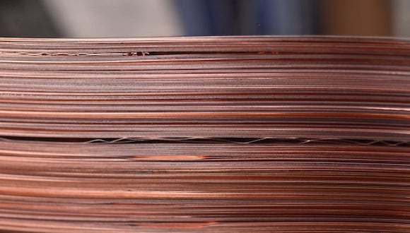 El cobre registra un incremento de casi un 17% en 2024 en medio de signos de recuperación en la actividad fabril mundial, así como de escasez de oferta, especialmente de materias primas enviadas a las fundiciones. Foto: Oliver Bunic/Bloomberg