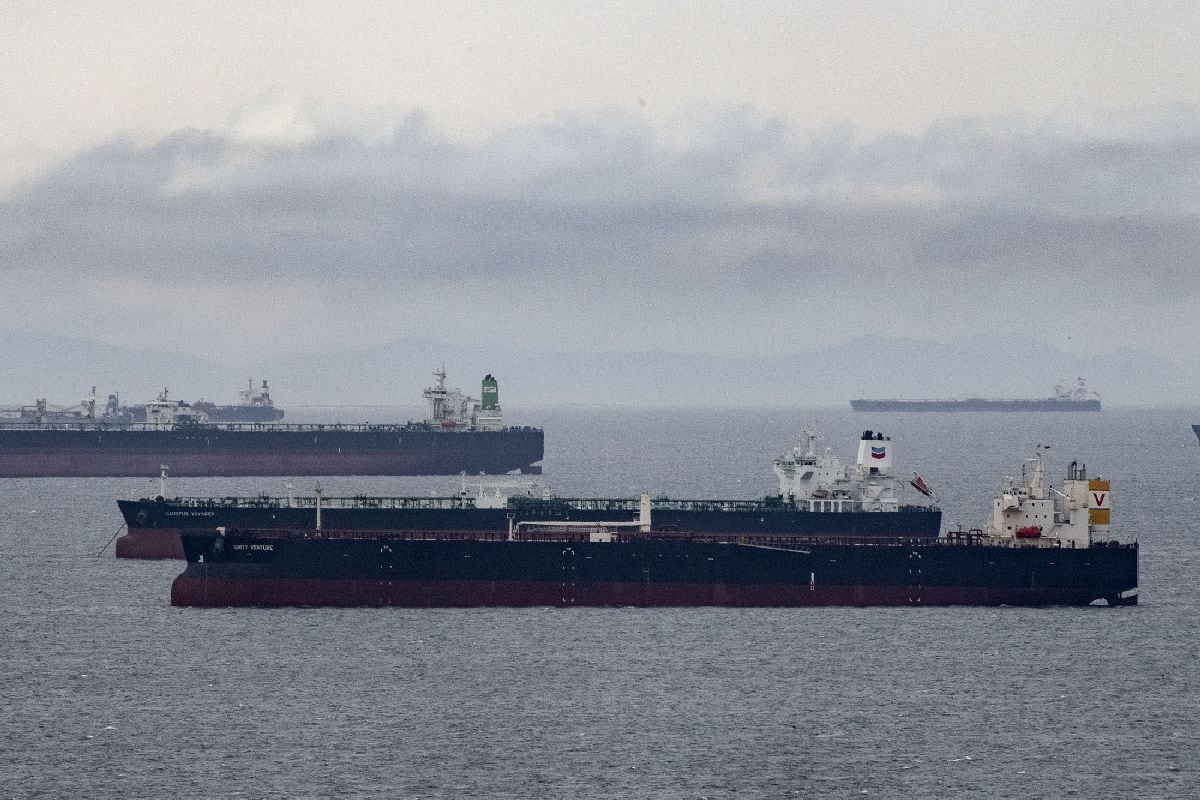 Buques petroleros en la bahía frente a la refinería de Puerto La Cruz, estado Anzoátegui, Venezuela. Fuente: Bloomberg