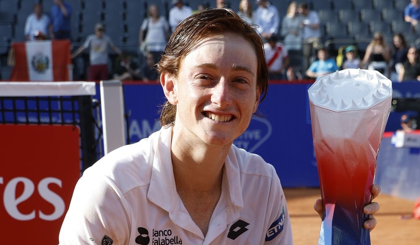 Ignacio Buse logró su primer título ATP tras imponerse en la final del torneo de Hamburgo.