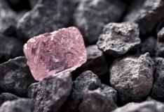 Descubren el secreto de la escasez de los diamantes rosados