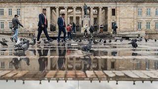 Bancos globales se apresuran a comprar deuda colombiana antes de canje