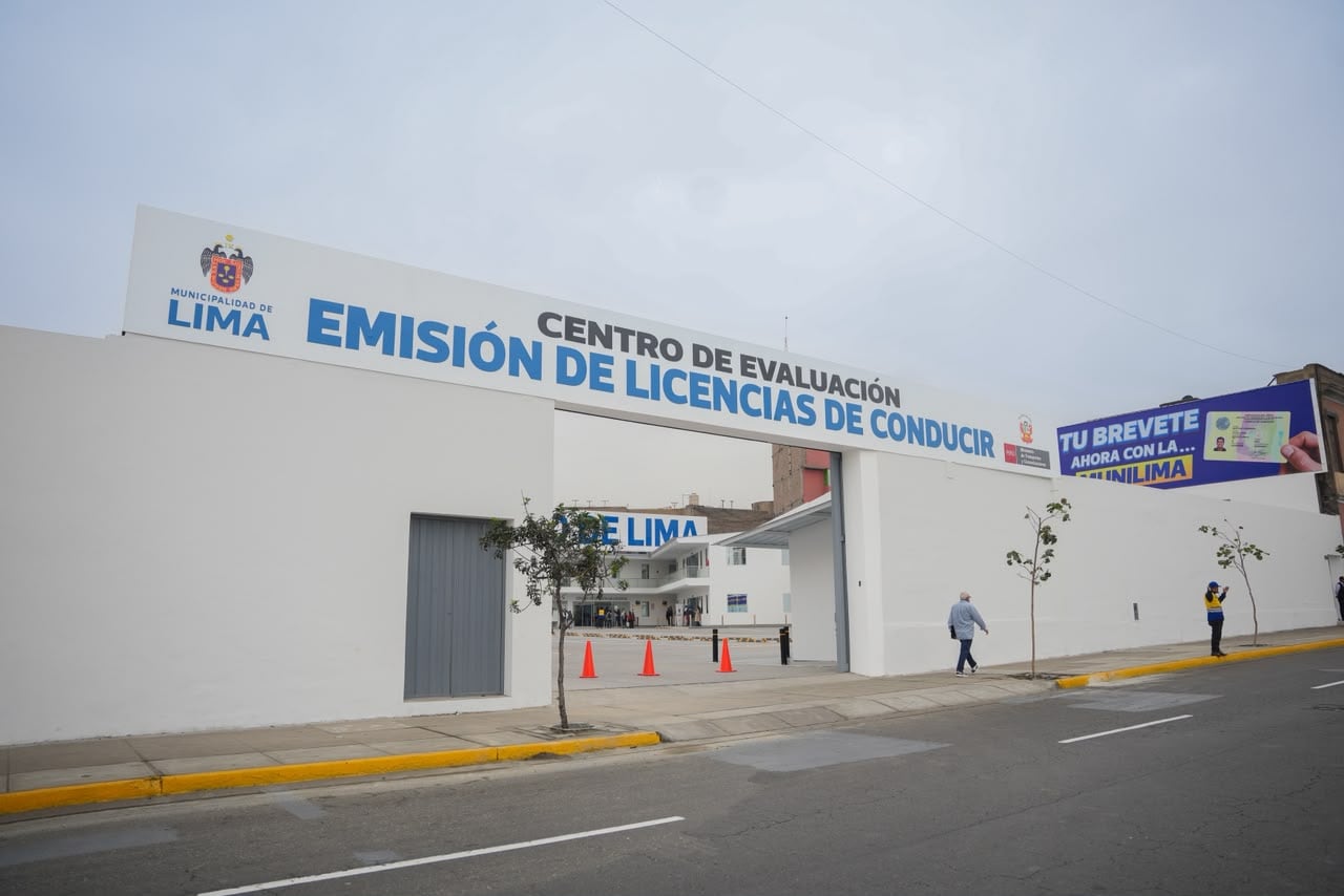 Nueva sede para la emisión de licencias de conducir, ubicada en la avenida Grau 169, en el Cercado de Lima. Foto: MML.
