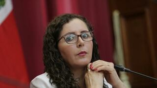 Rosa Bartra solicitó licencia a Comisión Permanente para postular al Congreso por Solidaridad Nacional