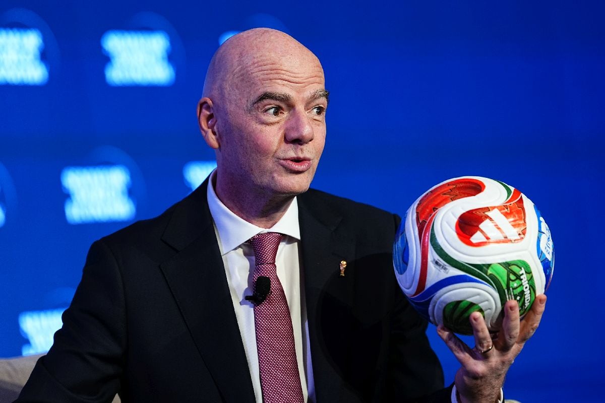 Gianni Infantino, presidente de la Federación Internacional de Fútbol Asociación (FIFA), en la Cumbre de Economía Mundial de Semafor durante las reuniones de primavera del Fondo Monetario Internacional (FMI) y el Banco Mundial en Washington, D.C., EE.UU., el miércoles 15 de abril de 2026. Fotógrafo: Aaron Schwartz/Bloomberg