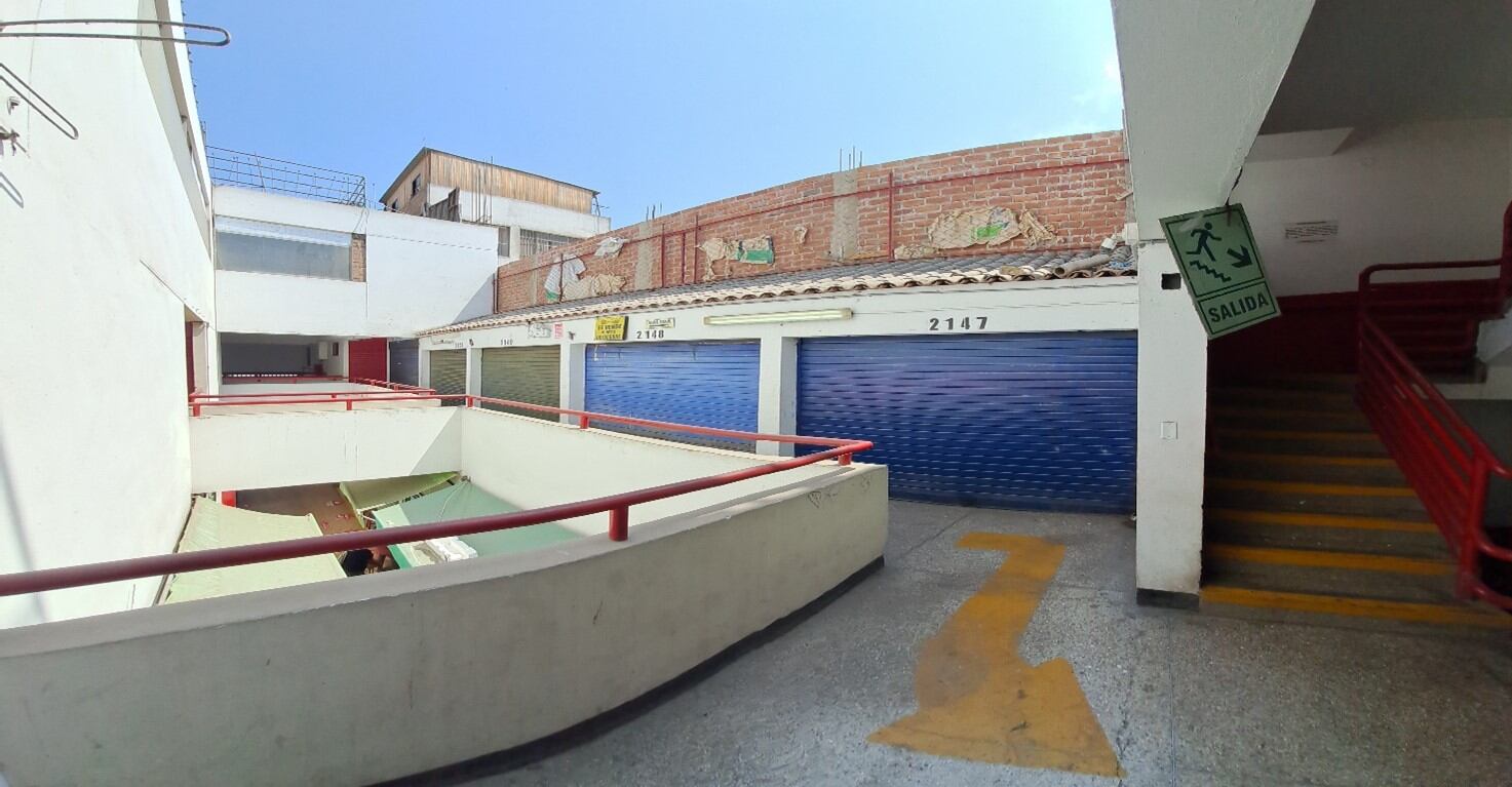 Entre los bienes que se rematarán figuran seis locales comerciales ubicados en el distrito de La Victoria. Foto: Sunat.