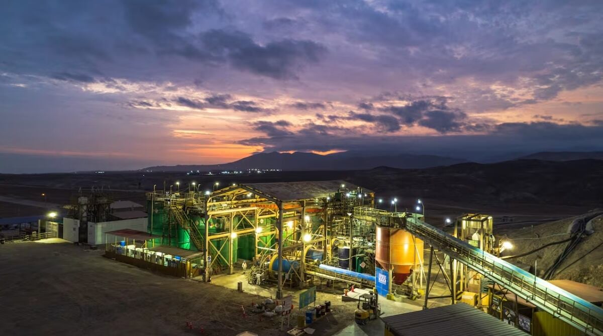 La empresa mantuvo sin cambios su objetivo de producción anual, que se ubica entre 125,000 y 135,000 onzas de oro equivalente.