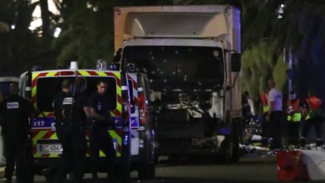 Ataque en Francia: Fiscalía dice que hay unos 73 muertos en Niza