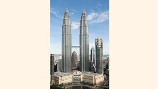Asia se impone como imperio de las torres gemelas más altas del mundo
