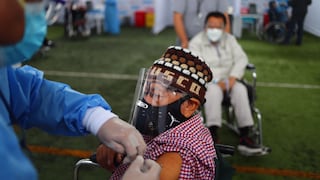 Vacuna COVID-19: mayores de 80 que no hayan sido inmunizados serán atendidos mañana