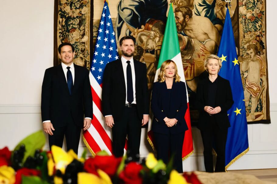 ¿Sobre qué conversaron las autoridades de Estados Unidos y la UE? (Foto: EFE)