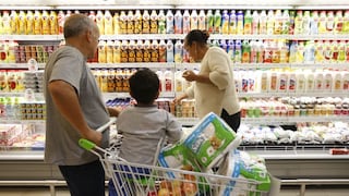 El 67% de hombres peruanos ya decide la compra de alimentos para el hogar