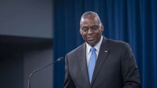 EE.UU. aumentará presencia militar en Oriente Medio y enviará escuadrón de cazas