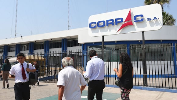 El ministro de Transportes y Comunicaciones, Raúl Pérez Reyes,  señaló que varios funcionarios a cargo del proceso de reorganización de Corpac no han avanzado en la celeridad que se requiere.