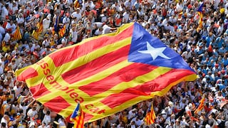 España: independentistas se manifiestan en defensa de una educación solo en catalán