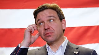 Firmada por Ron DeSantis y ya entró en vigor: lo que debes saber sobre la ley SB 1074 de Florida que cambia la forma de pagar en efectivo