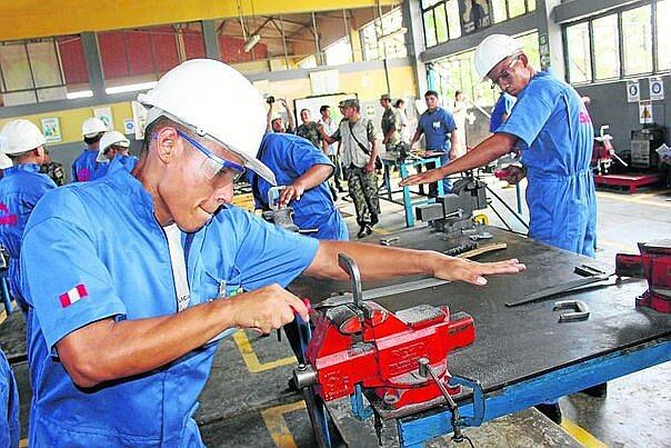 Se trata de complementar las intervenciones de política pública tradicional con herramientas más inteligentes, eficaces y orientadas al cambio real en la vida de las personas.