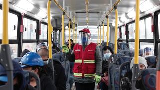 Multarán con S/ 430 a conductores que permitan abordar a pasajeros sin protector facial 