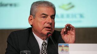 Congresista Eguren dice que premier César Villanueva evalúa renunciar por nexos con el montesinismo