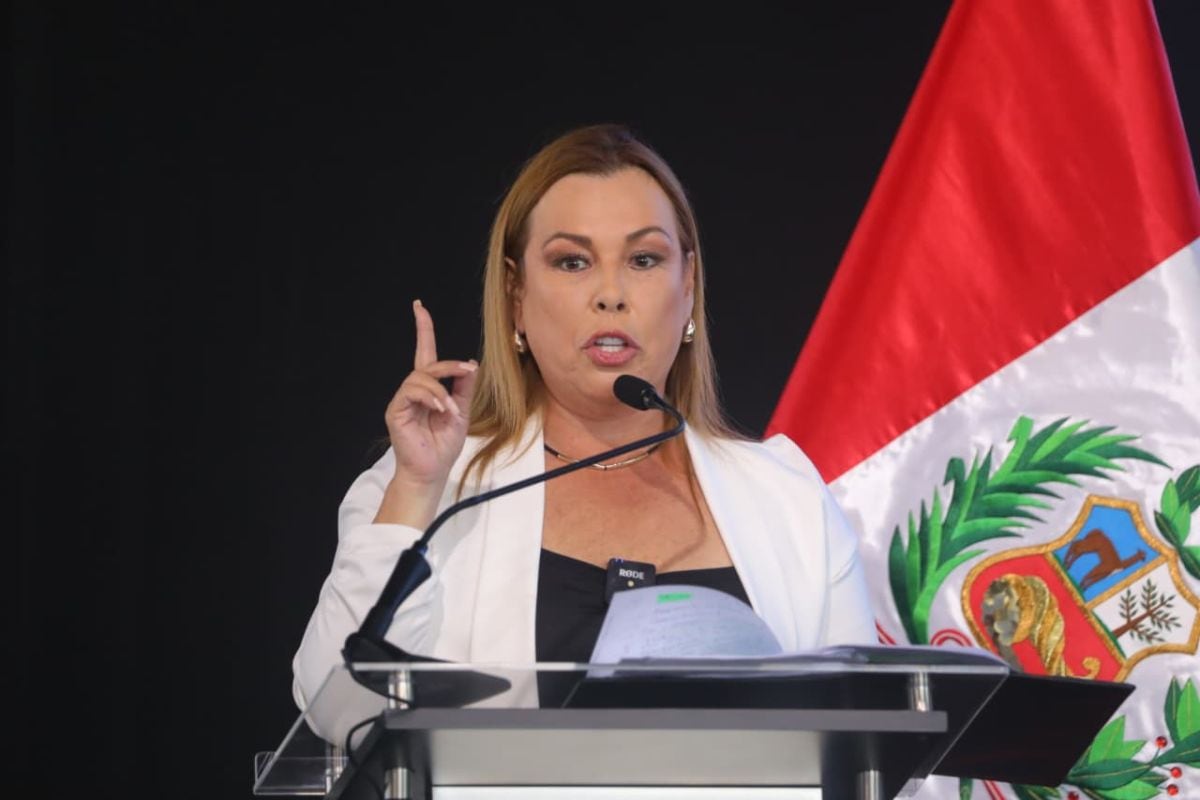 Molinelli subrayó que se debe "eliminar a las mafias del poder". Foto: GEC