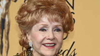 Debbie Reynolds: Estrella del cine clásico muere un día después que su hija Carrie Fisher