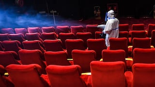 Salas de cine seguirán apagadas, los puntos críticos de su función