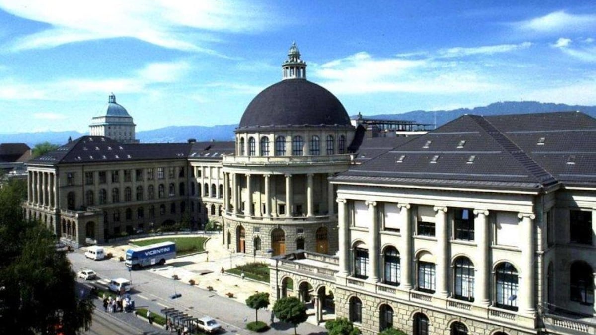 ¿Qué universidades ganan terreno en competencia global por estudiantes?