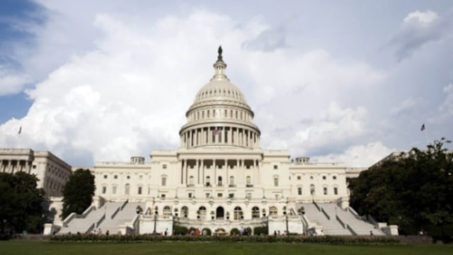 EE.UU.: Casa Blanca presiona al Congreso para evitar "abismo fiscal"