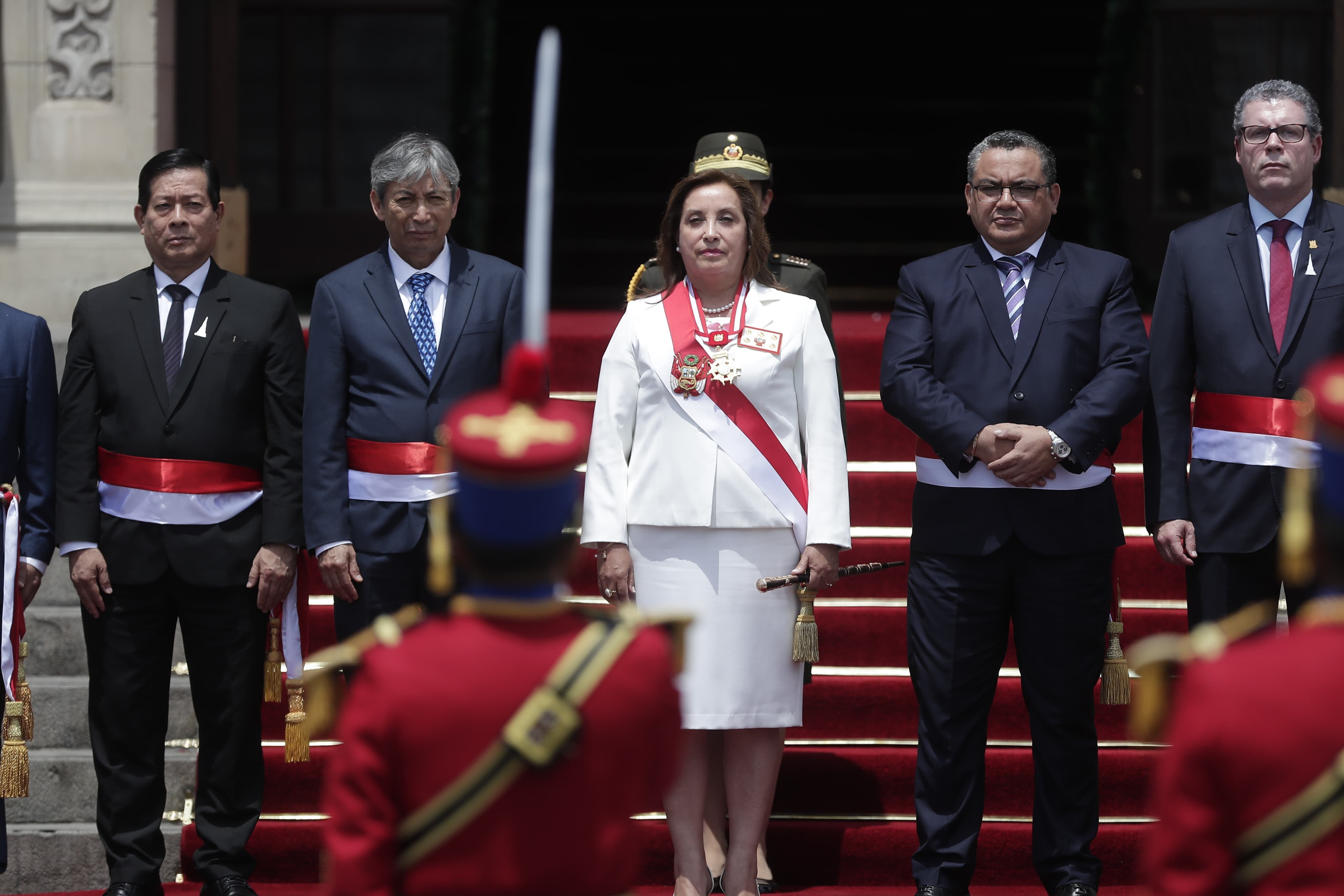 La mandtaria brindó un discurso en la ceremonia por el bicentenario de la Batalla de Ayacucho, (Foto: Hugo Pérez / @photo.gec)