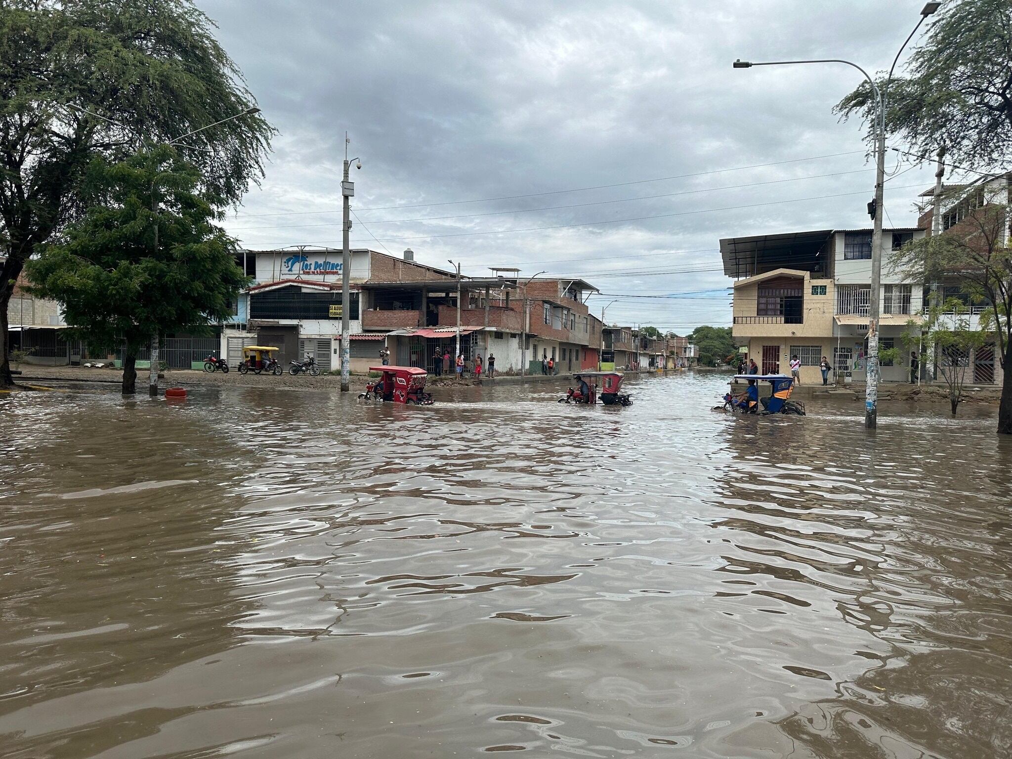 La ministra de Vivienda, Construcción y Saneamiento, Hania Pérez de Cuéllar, expuso que el sector que lidera participó en 30 intervenciones en la región Piura (Foto: Walac Noticias/Thiago Fossa)