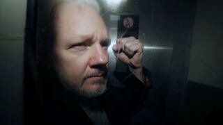 Ecuador entregará a EE.UU. todos los documentos y pertenencias que Assange dejó en embajada