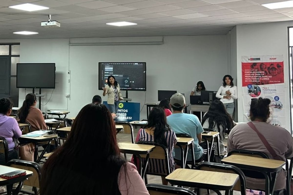 Juntos por el Perú plantea entregar 6150 soles a jóvenes para que emprendan. (Foto: MIMP)