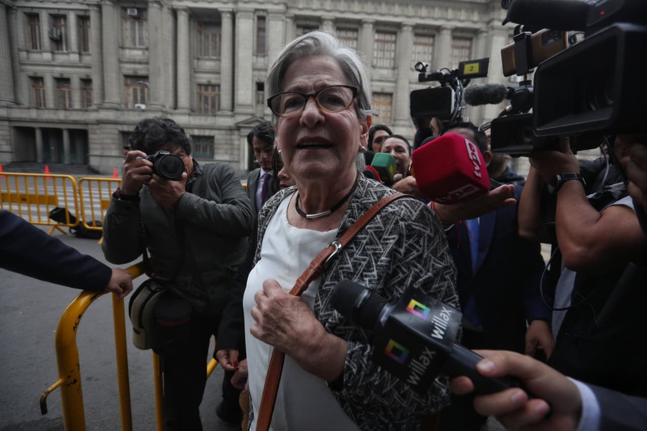 A horas de que se inicie el proceso, Villarán reafirmó su postura y reconoció que tanto ella como su entonces gerente municipal, José Miguel Castro, fallecido en junio pasado, fueron los únicos que tuvieron conocimiento de los aportes entregados. Foto: GEC.